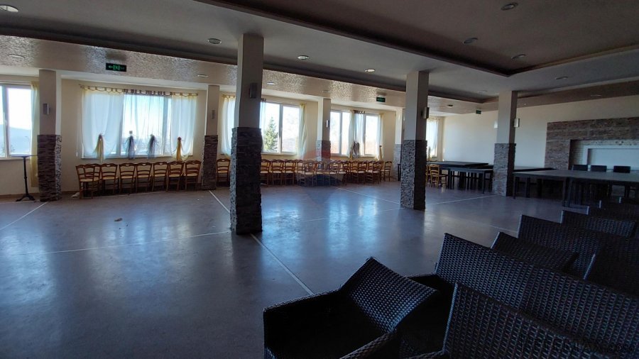 Poslovni prostor 600m2 - 4