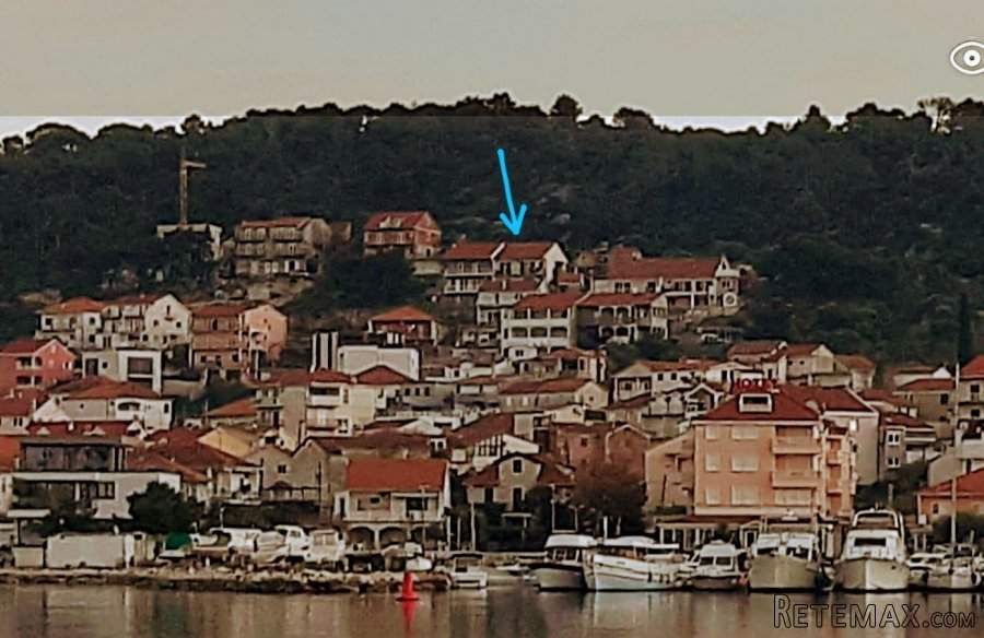 TROGIR-Atraktivno građevno zemljište s otvorenim pogledom na grad - 2