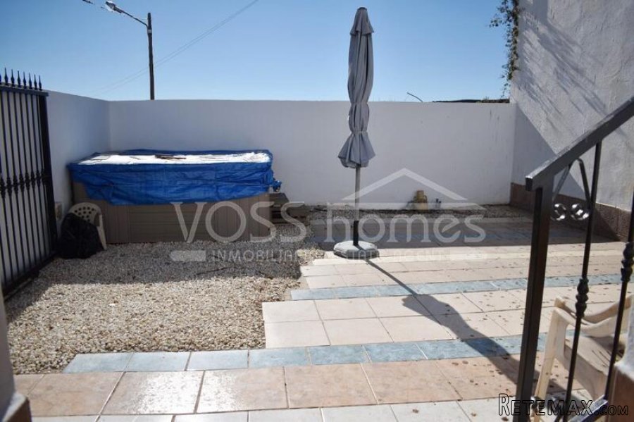 RENT TO BUY OPTION AVAILABLE. A spacious, 120m2.. - 8