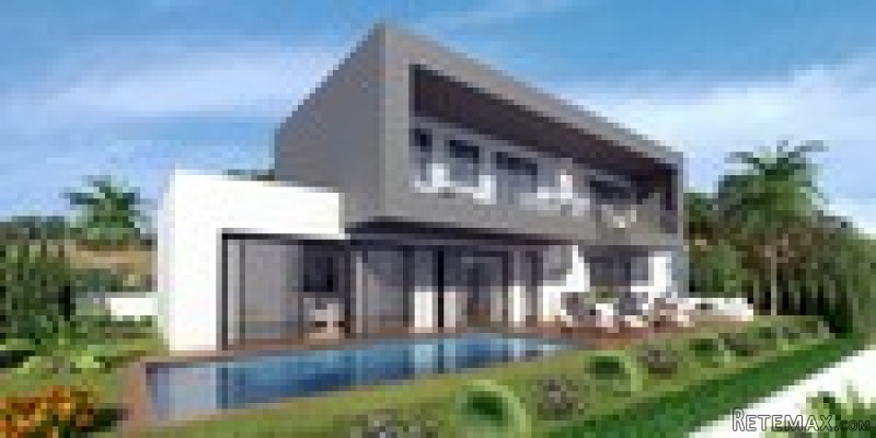 4 Bedrooms - Villa - Malaga - For Sale