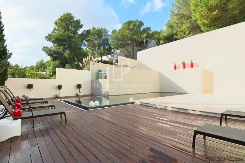 Modern designer house in the exclusive.. - 2
