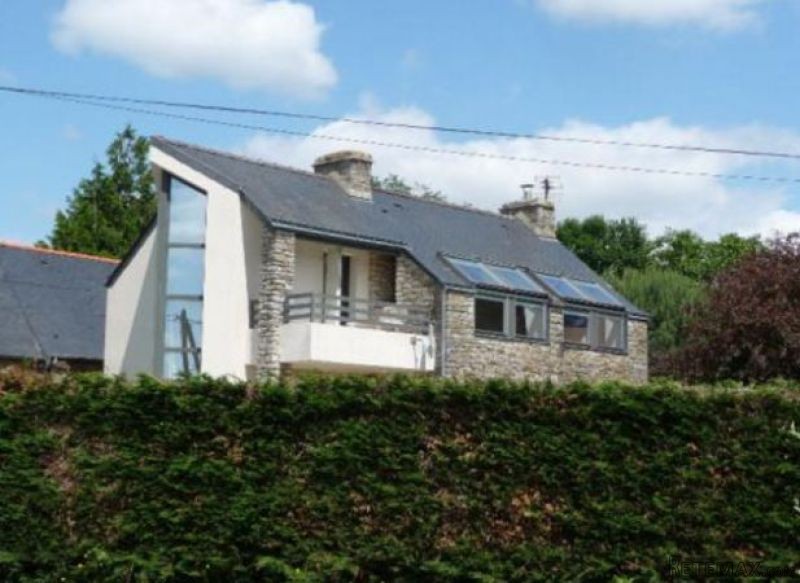 Contemporary House, Nice Landscaped Plot