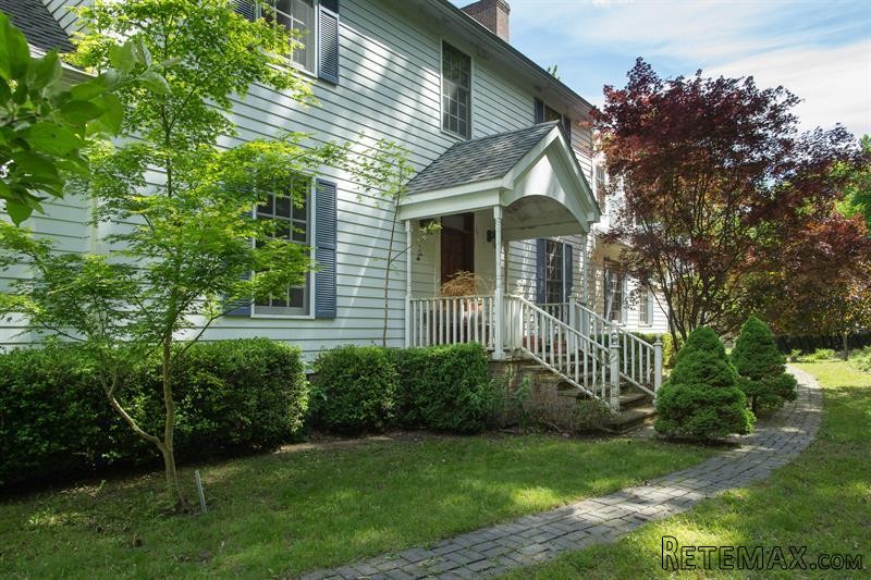 4 bedroom House For Sale: 420 Milton..
