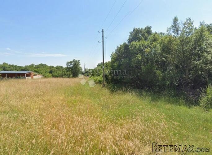 Loborika – 7.948 m² poljoprivredne elegancije s dugoročnom v