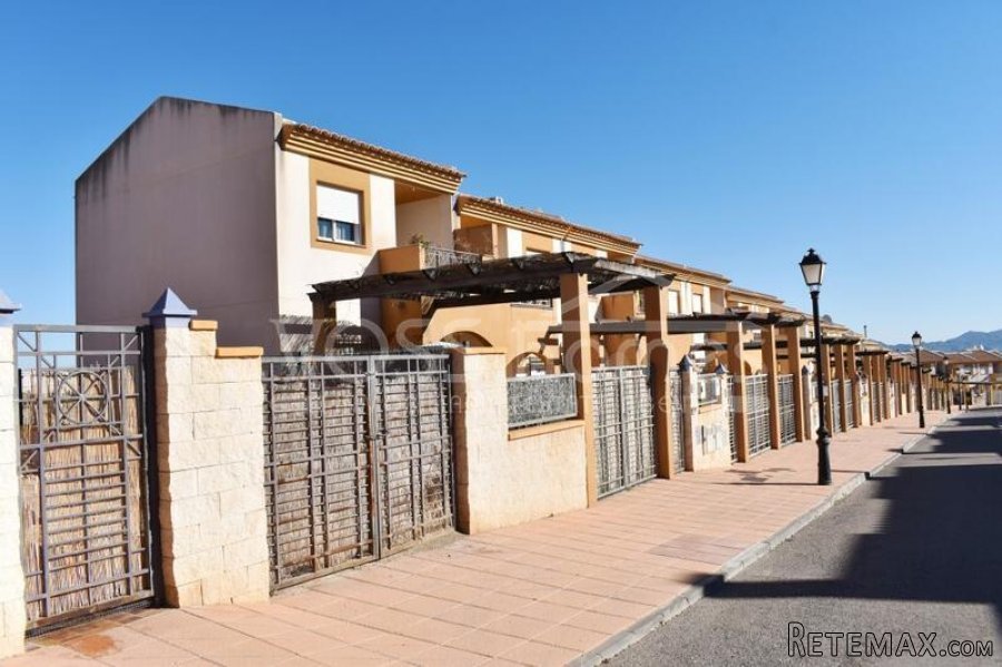 NEW, EXCLUSIVE LISTING FOR VOSS HOMES - A well maintained.. - 5