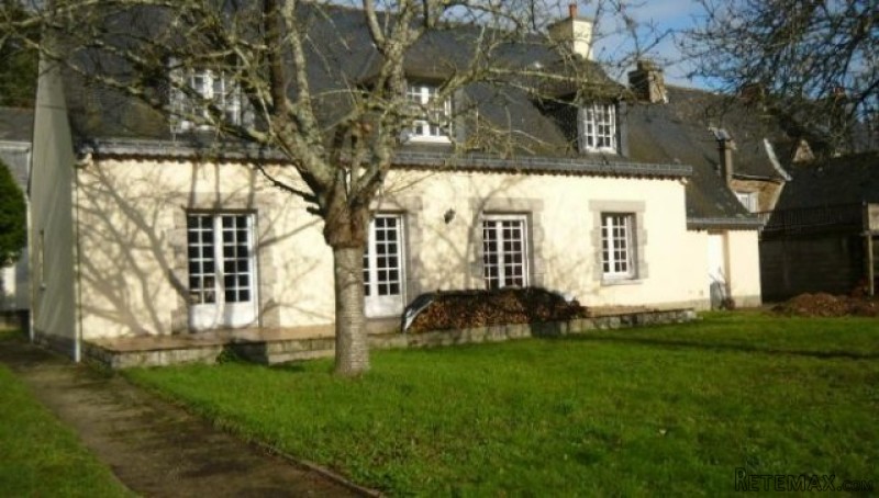 Traditional detached house, Josselin..