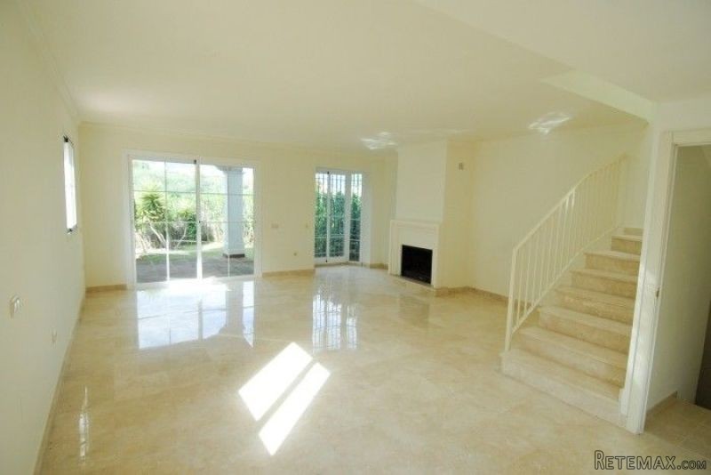 3 Bedrooms - House - Malaga - For Sale - 2