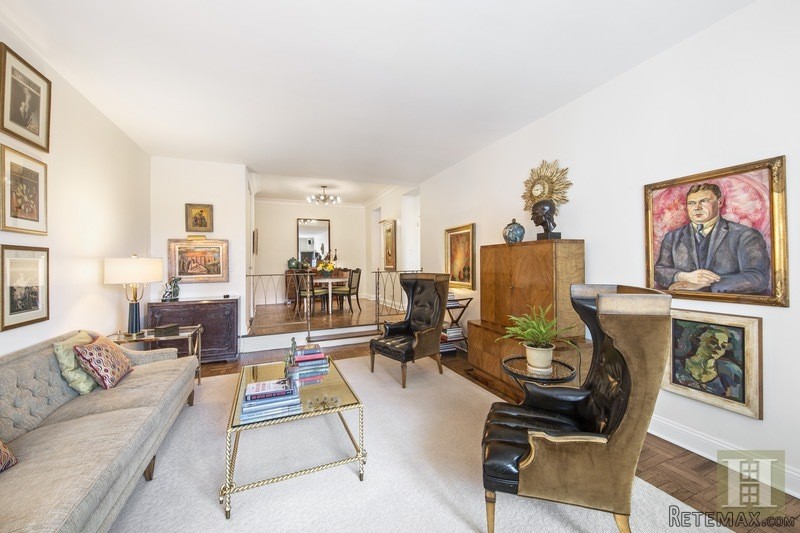 1 bedroom Apartment For Sale: 301 EAST..