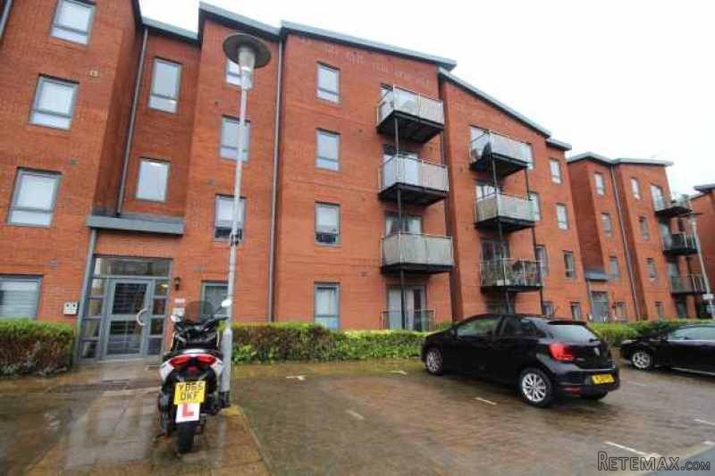 2 bedroom, Apartment house for sale