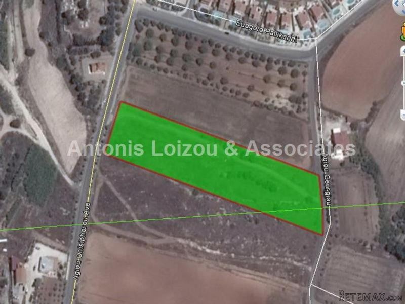 9,242 m2 residential filed in Anarita