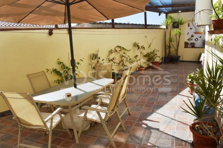 NEW & EXCLUSIVE LISTING TO VOSS HOMES - A, large (207m2).. - 9