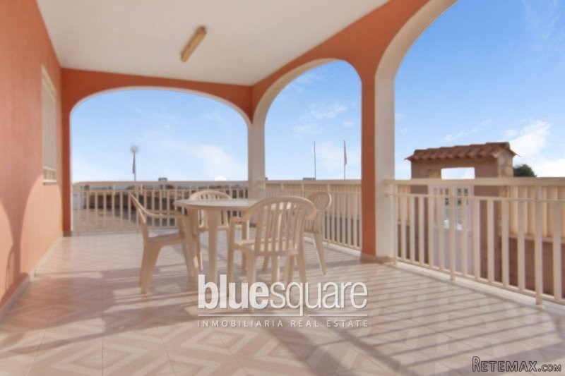 7 Bedroom Frontline Villa Oliva