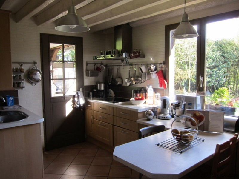 Stunning Character House, Neat Plot - 2