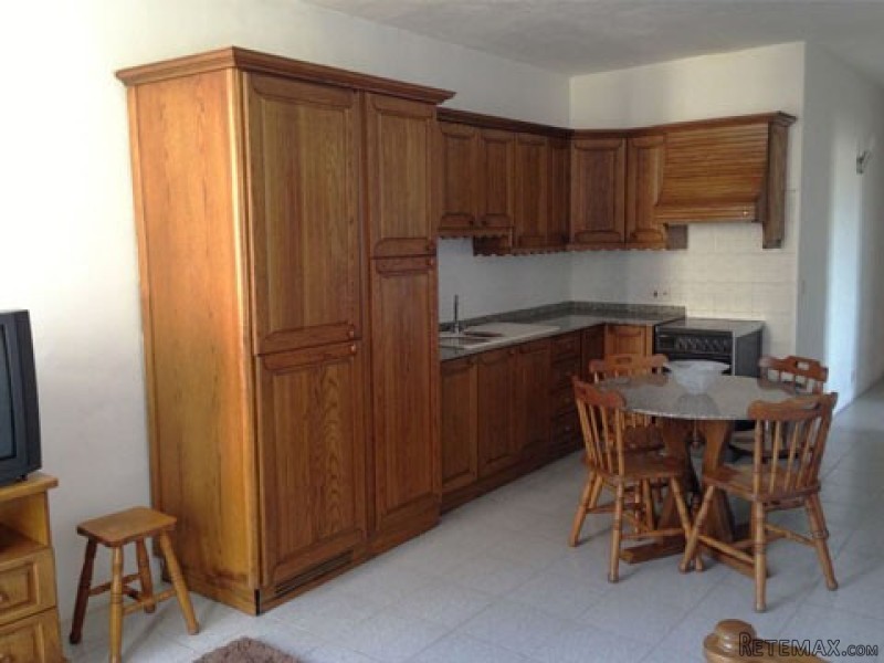 Flat, Luxurious Finish - 2