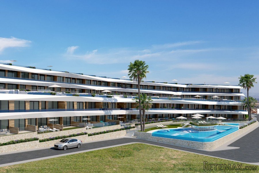 Los bungalows están ubicadas en Gran Alacant, en un..