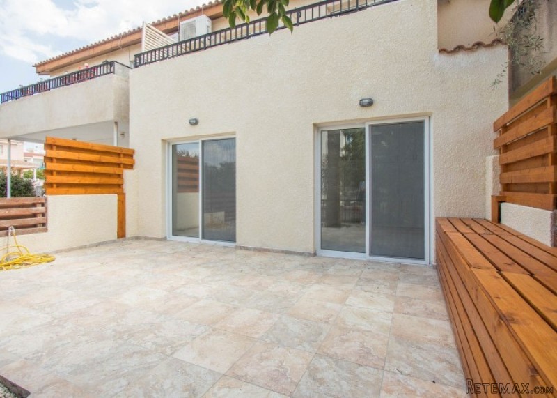 For Sale : Ground Floor Apartment -..
