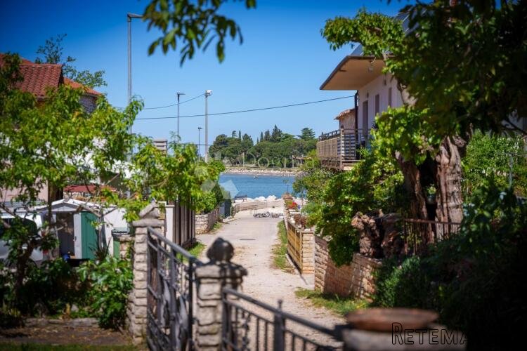 Kuća sa 4 apartmana blizu mora - 2