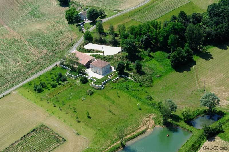 Country Property In 15 Acres, Lot Et..