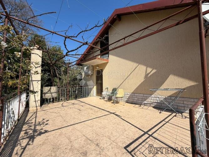 Samostojeća kuća s okućnicom - Lovran - 3
