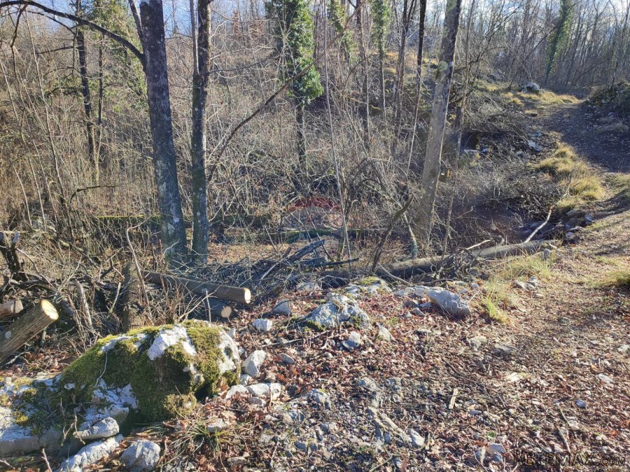 Matulji, Permani - građevinski teren površine 4000m2 - 4