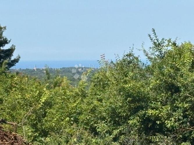 Građevinsko zemljište s očaravajućim pogledom na more!!! Viš