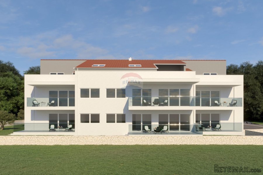 Rovinj,luksuzni dvoetažni stan,202m2 u novogradnji 300m od m - 8