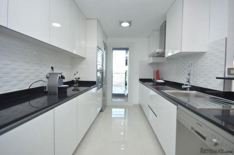 3 bedroom apartment for sale - 2