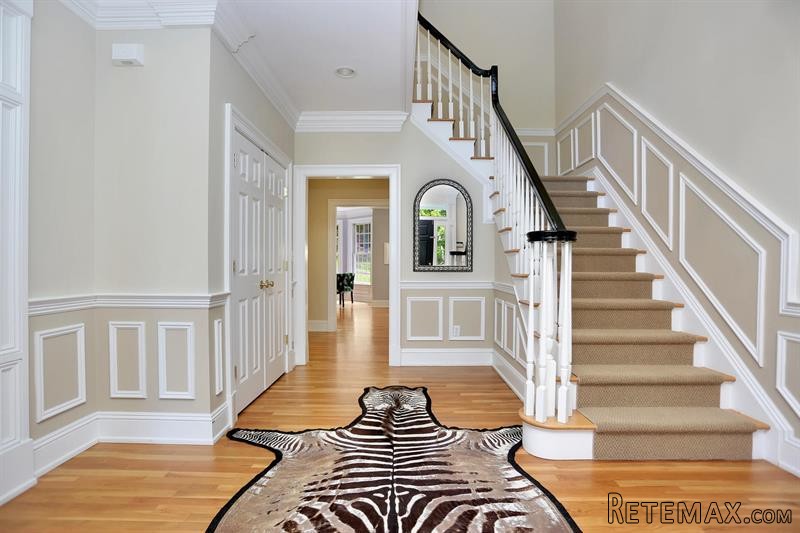 5 bedroom House For Sale: 3 Stone Hedge.. - 2