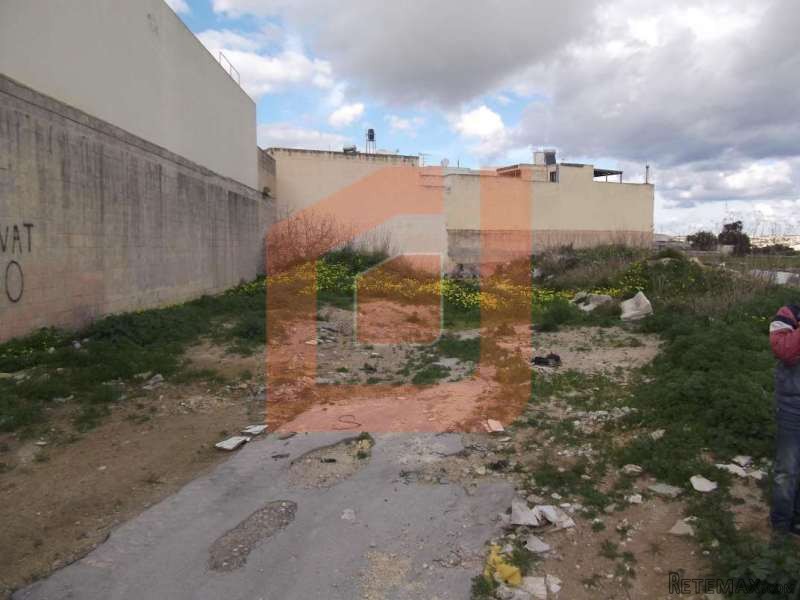 Plot Within Building Scheme Zebbug.. - 2