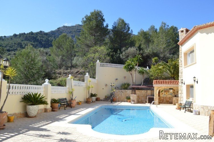 A stunning and luxurious finca set in a private location.. - 3