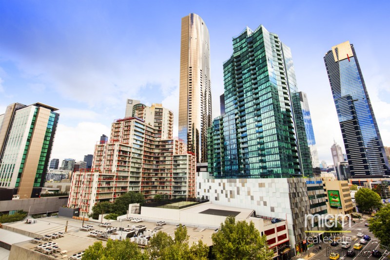 A Stylish City Tower Retreat You Need.. - 2