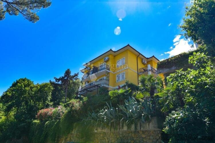 Mošćenička Draga, apartman s pogledom na more TOP LOKACIJA