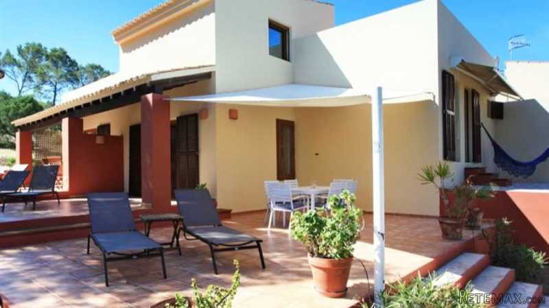 Villa with sea view Cala Tarida/Cala..