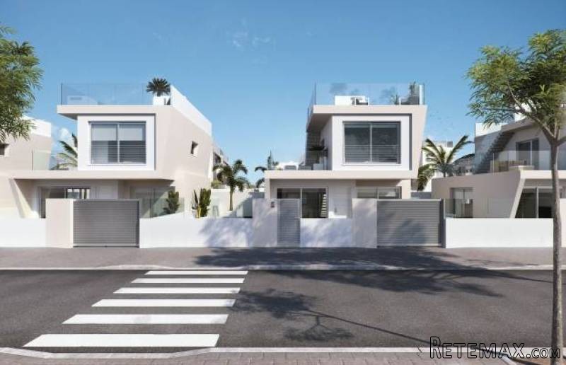 3 Bedroom 3 Bathroom Villa In Mil.. - 2
