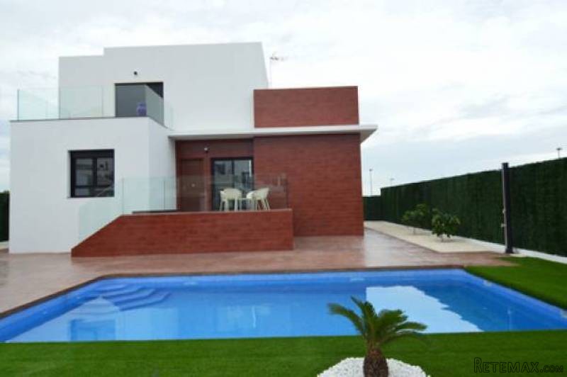 4 Bedroom 3 Bathroom Villa In Polop..