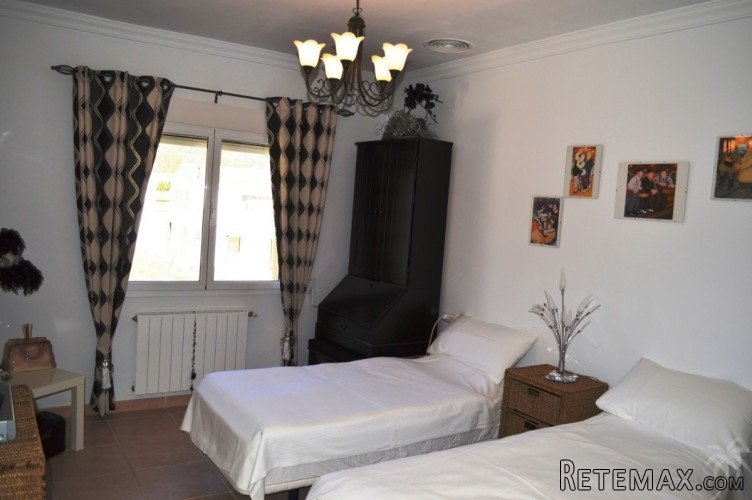 A stunning and luxurious finca set in a private location.. - 8