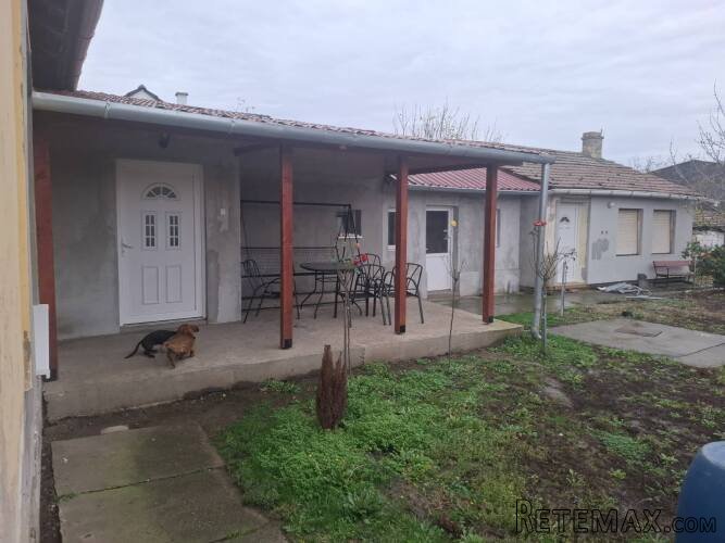 Na prodaju kuca u Novom Beceju - 3
