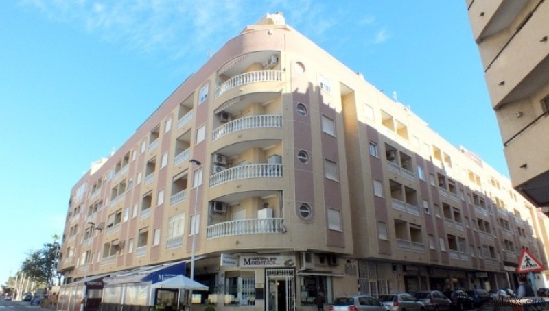 Resale · Apartment · Spain · Costa Bl..