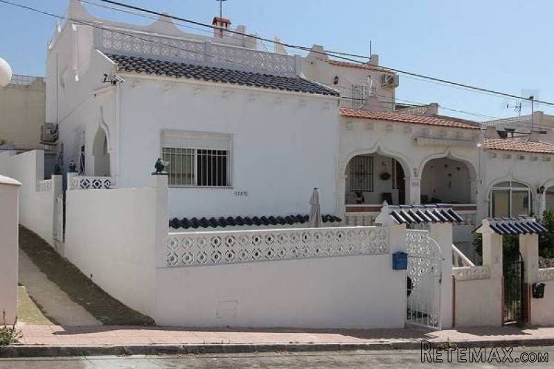 4 Bedroom 3 Bathroom Townhouse In San.. - 2