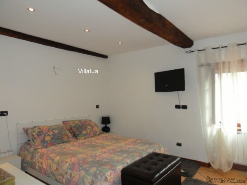 Village/town House - For Sale - - EUR..