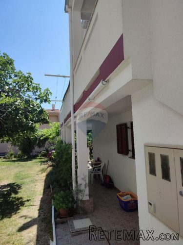 Baška -kuća sa četiri stana, pogled, terase - 9