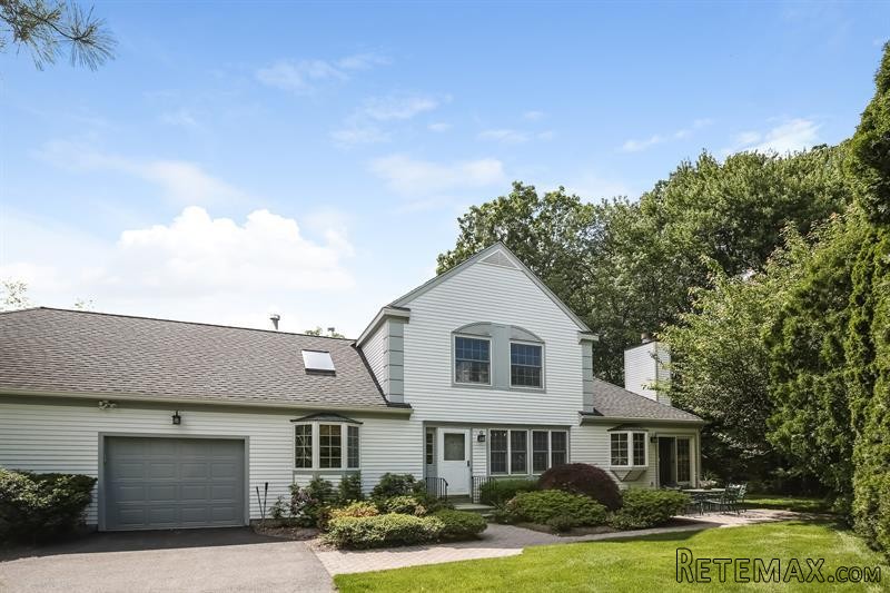 3 bedroom House For Sale: 74 Brook..