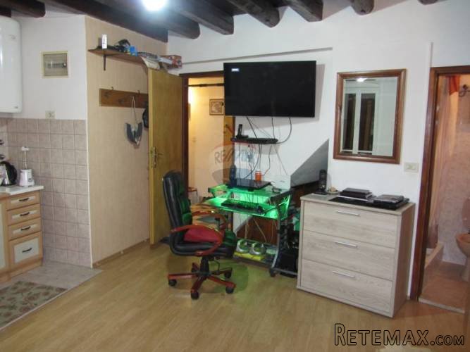 Rovinj-renovirana kuća u Careri s dva studia i poslovnim... - 5