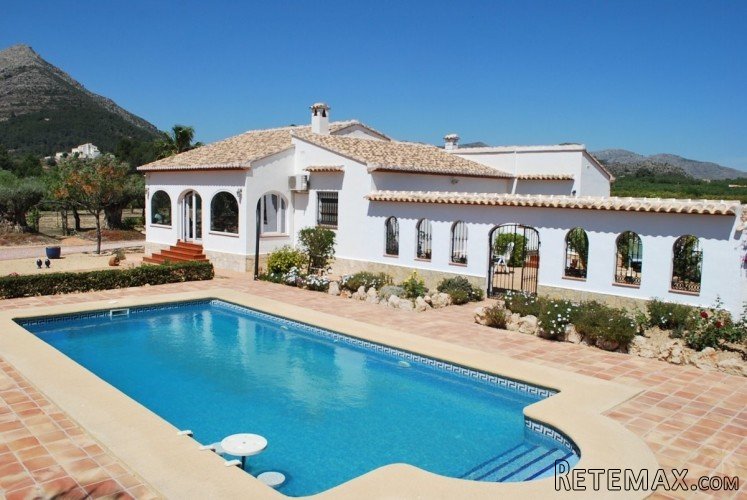 Beautiful finca in one of the best positions in the Jalon.. - 3