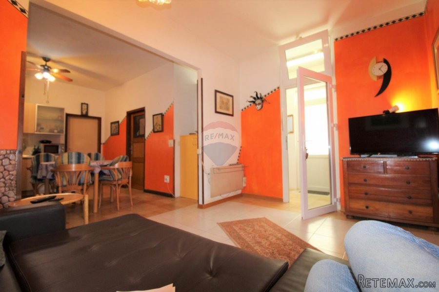 Rovinj,odličan stan s puno dnevnog svjetla 70m2 u blizini pa - 4