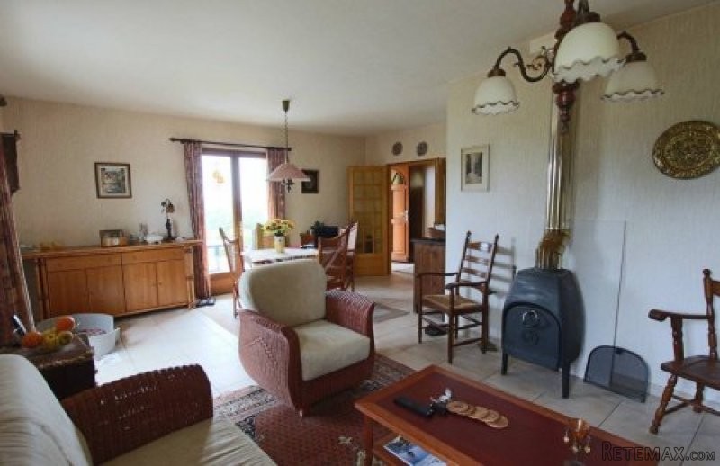 Single Story Villa Set On 1.5 Hectares.. - 2