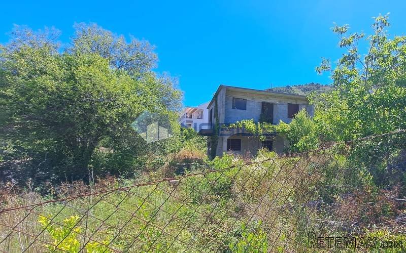 Vis, građ. zemljište 960 m2 - 4