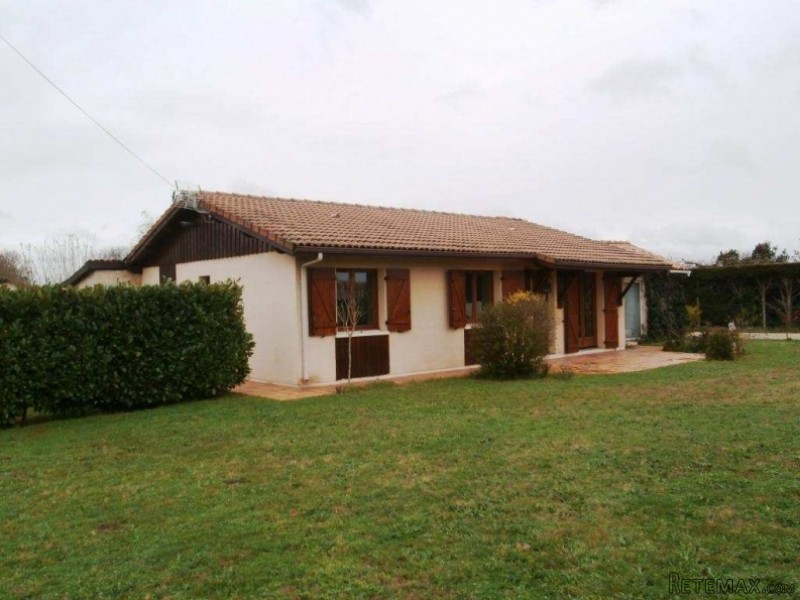 Detached House in Nice Village Setting - 2