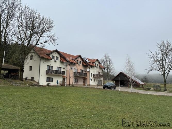 RISORT U SRCU LIKE NADOMAK PLITVICA - uhodan posao !!! - 2