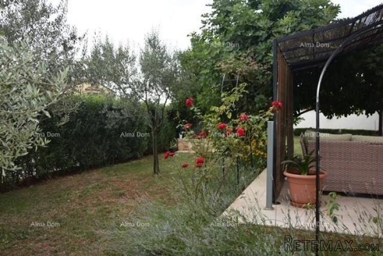 Prodaja lijepe, obiteljske, dupleks kuće s garažom, okolica.. - 3